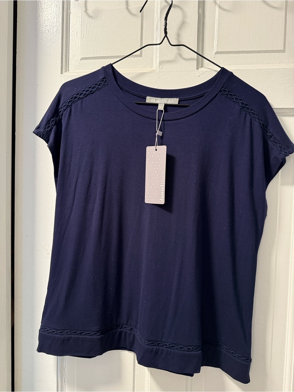 daniel rainn Short Sleeve Top in Blue Size Medium NWT